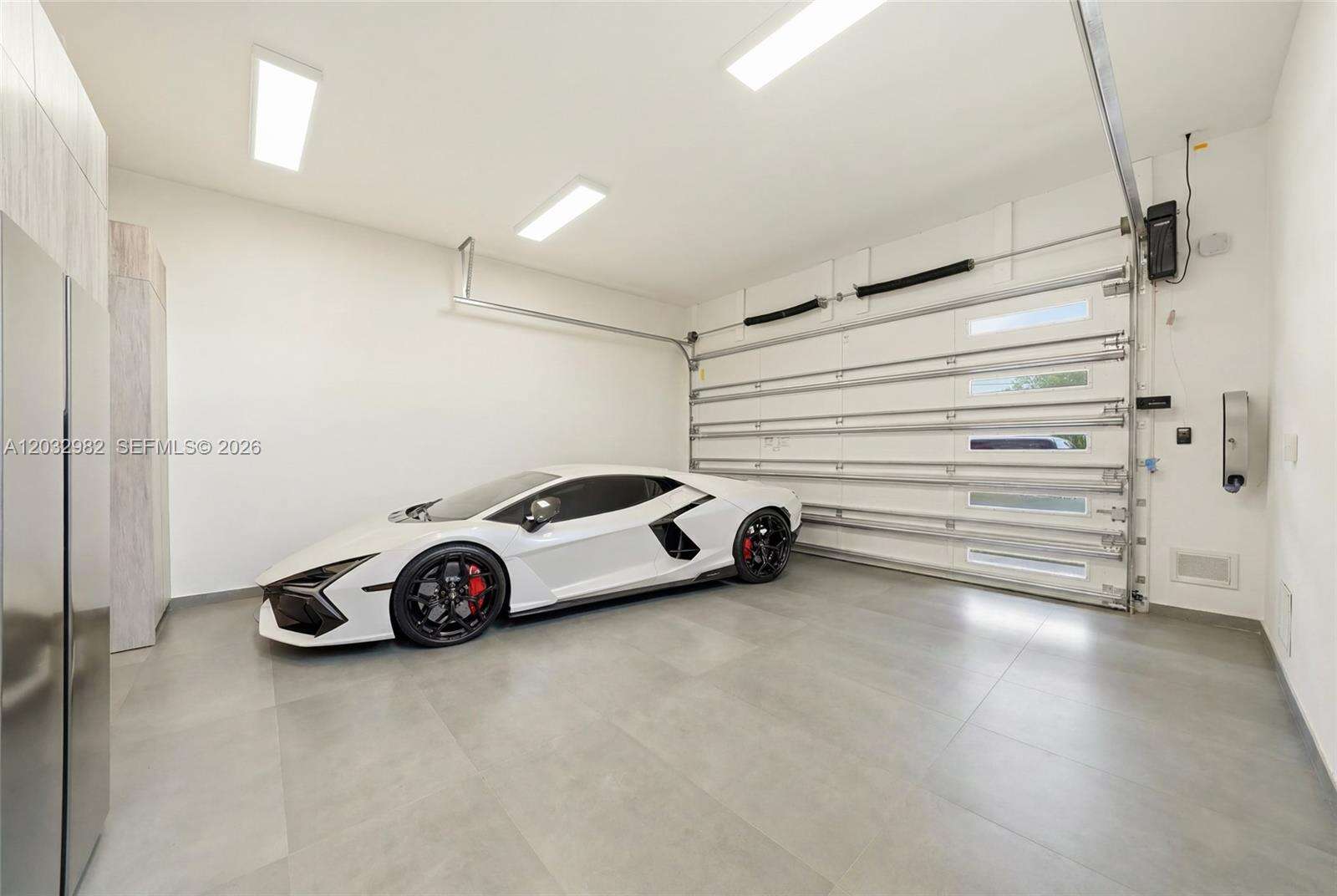 1050 Stillwater Dr, Miami Beach, FL 33141 - For Sale photo 59