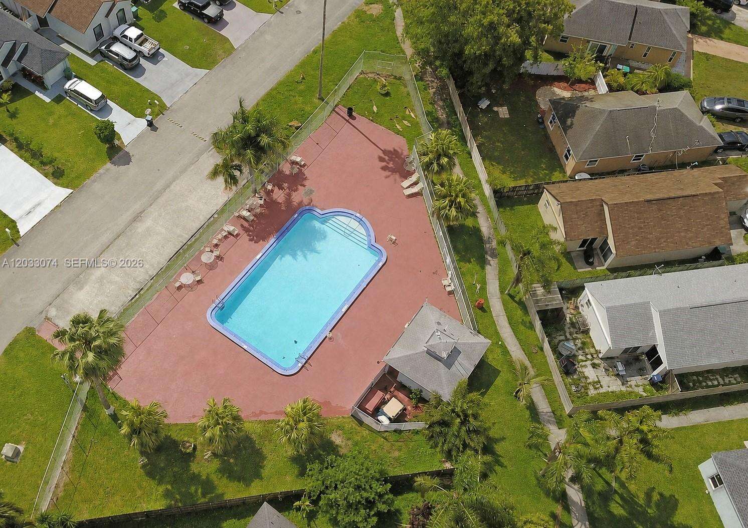 942 8th Pl, Florida City, FL 33034 - For Sale photo 17