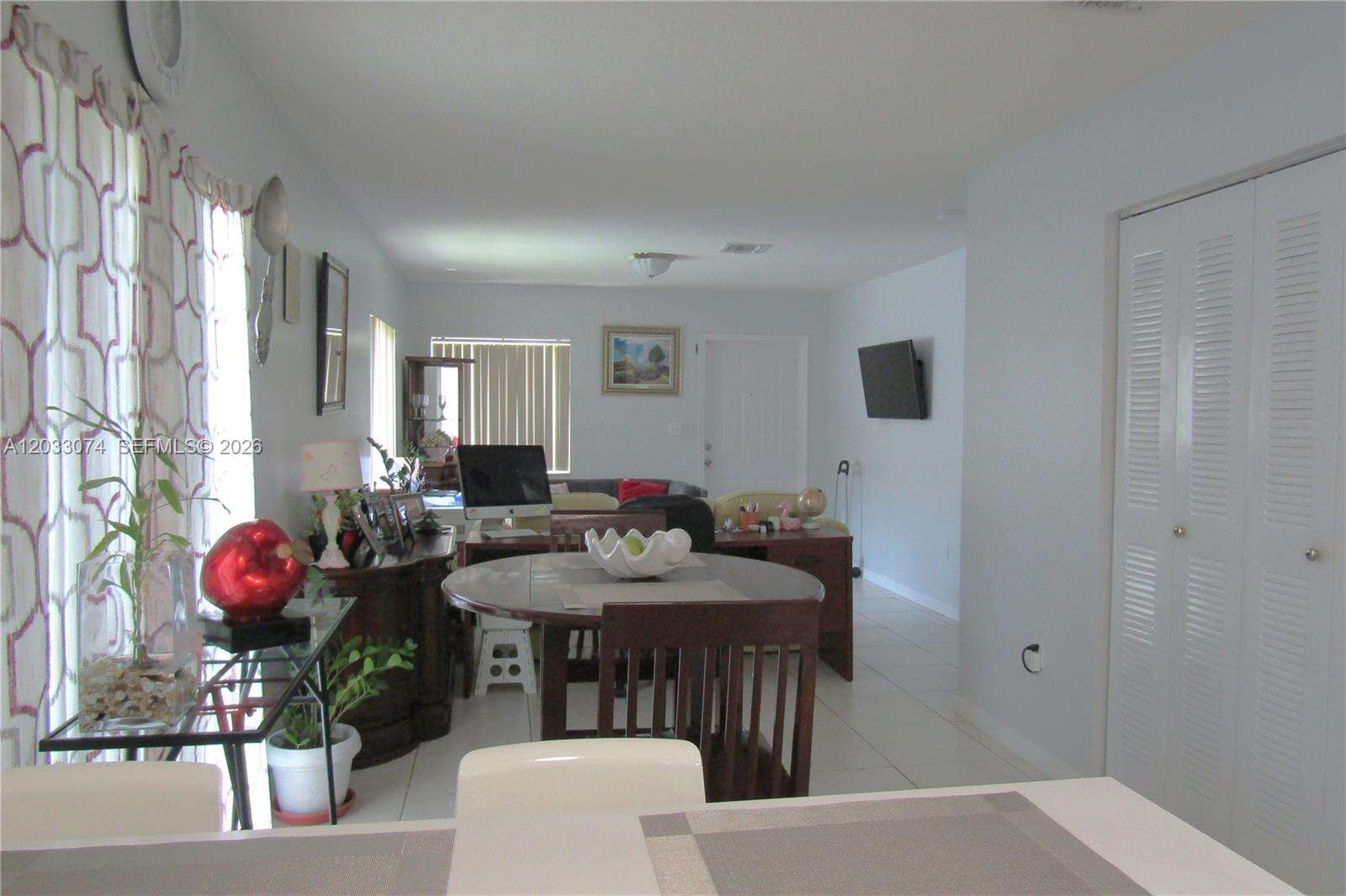 942 8th Pl, Florida City, FL 33034 - For Sale photo 5