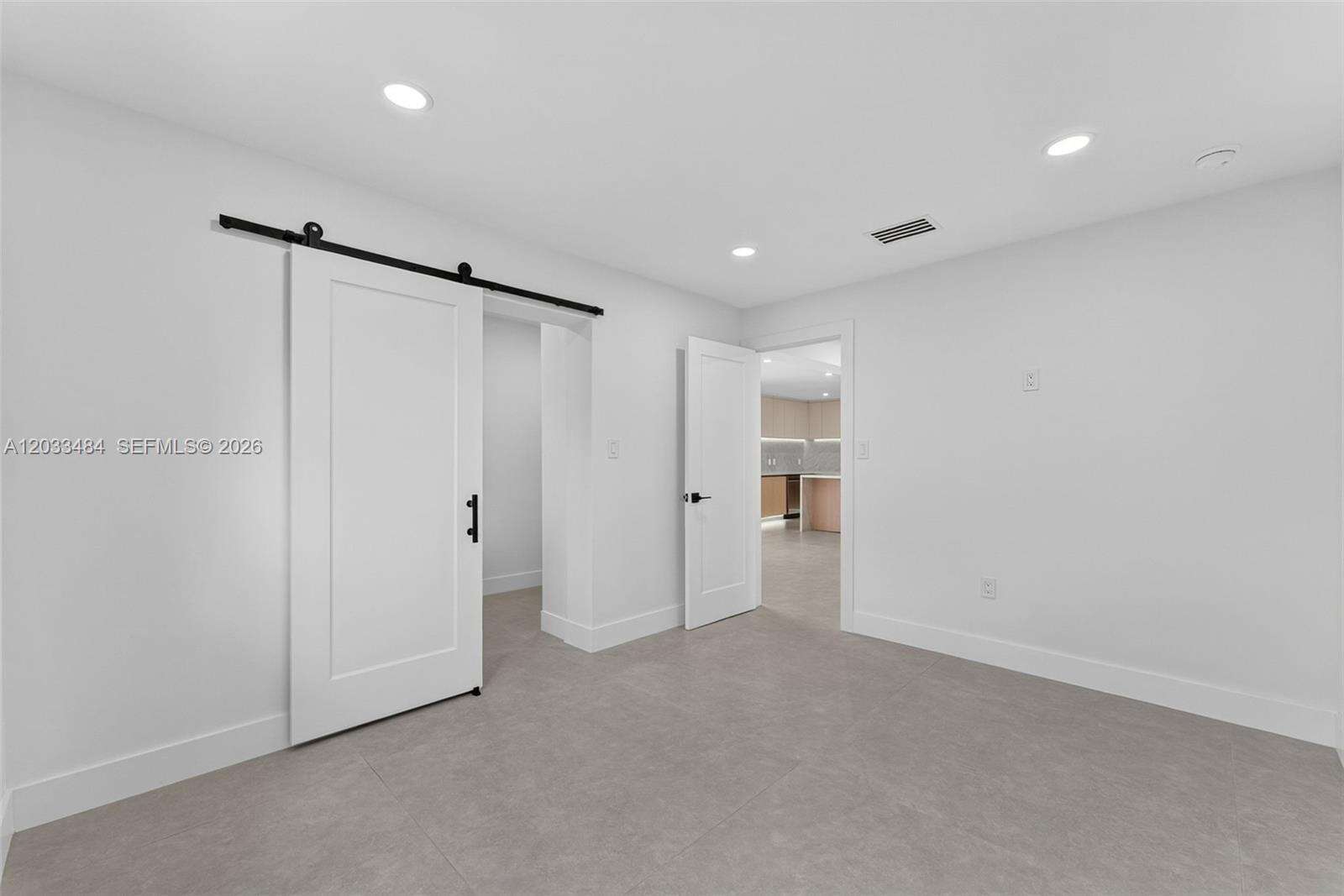 407 Highland Dr, Hollywood, FL 33021 - Pending Sale photo 28
