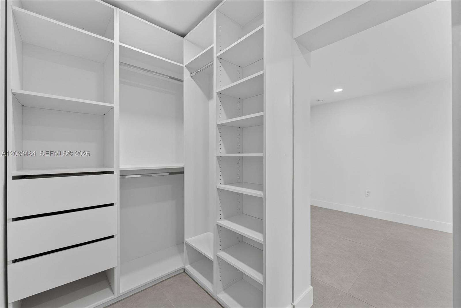 407 Highland Dr, Hollywood, FL 33021 - Pending Sale photo 30