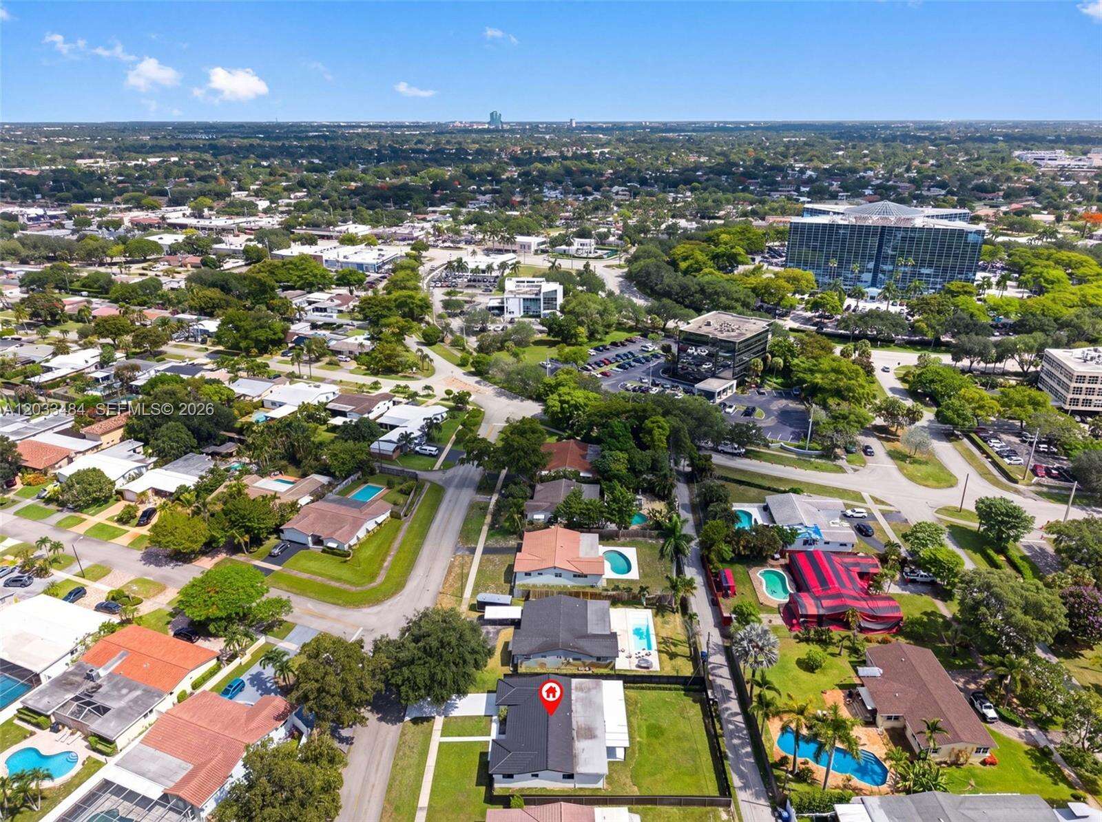 407 Highland Dr, Hollywood, FL 33021 - Pending Sale photo 39