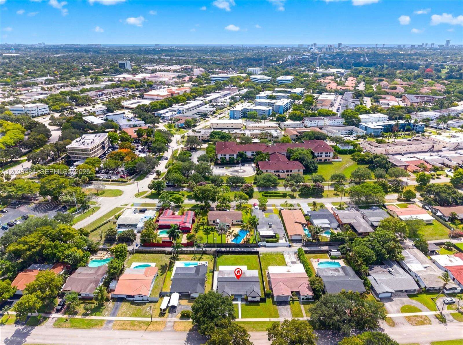 407 Highland Dr, Hollywood, FL 33021 - Pending Sale photo 40