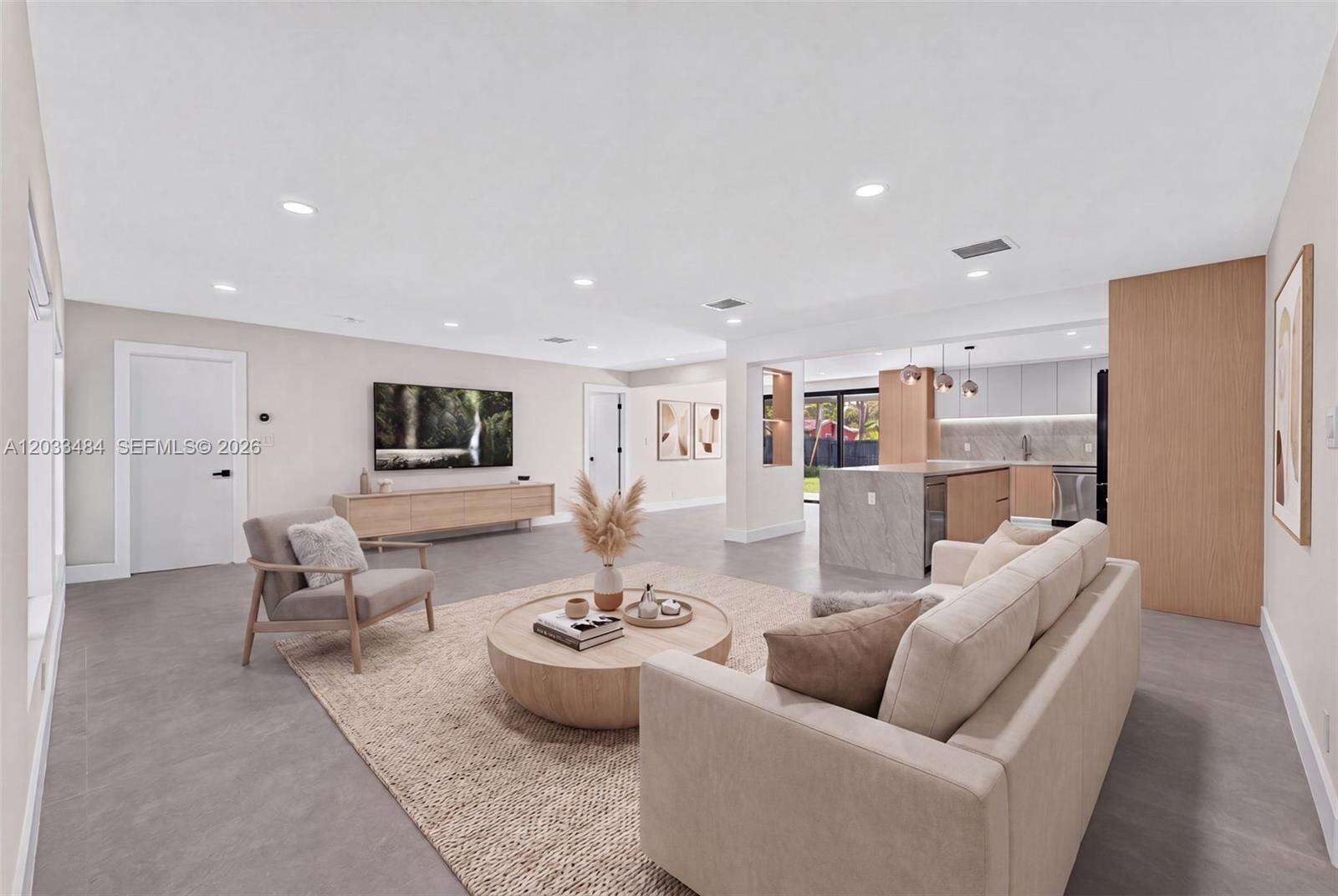 407 Highland Dr, Hollywood, FL 33021 - Pending Sale photo 7