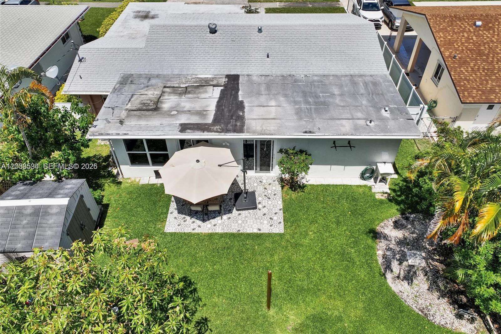 814 4th St, Hallandale Beach, FL 33009 - For Sale photo 12