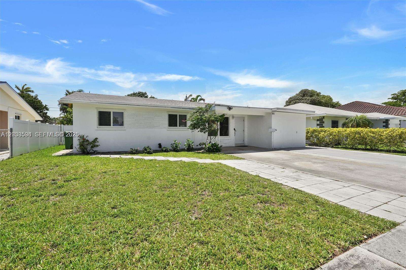 814 4th St, Hallandale Beach, FL 33009 - For Sale photo 19