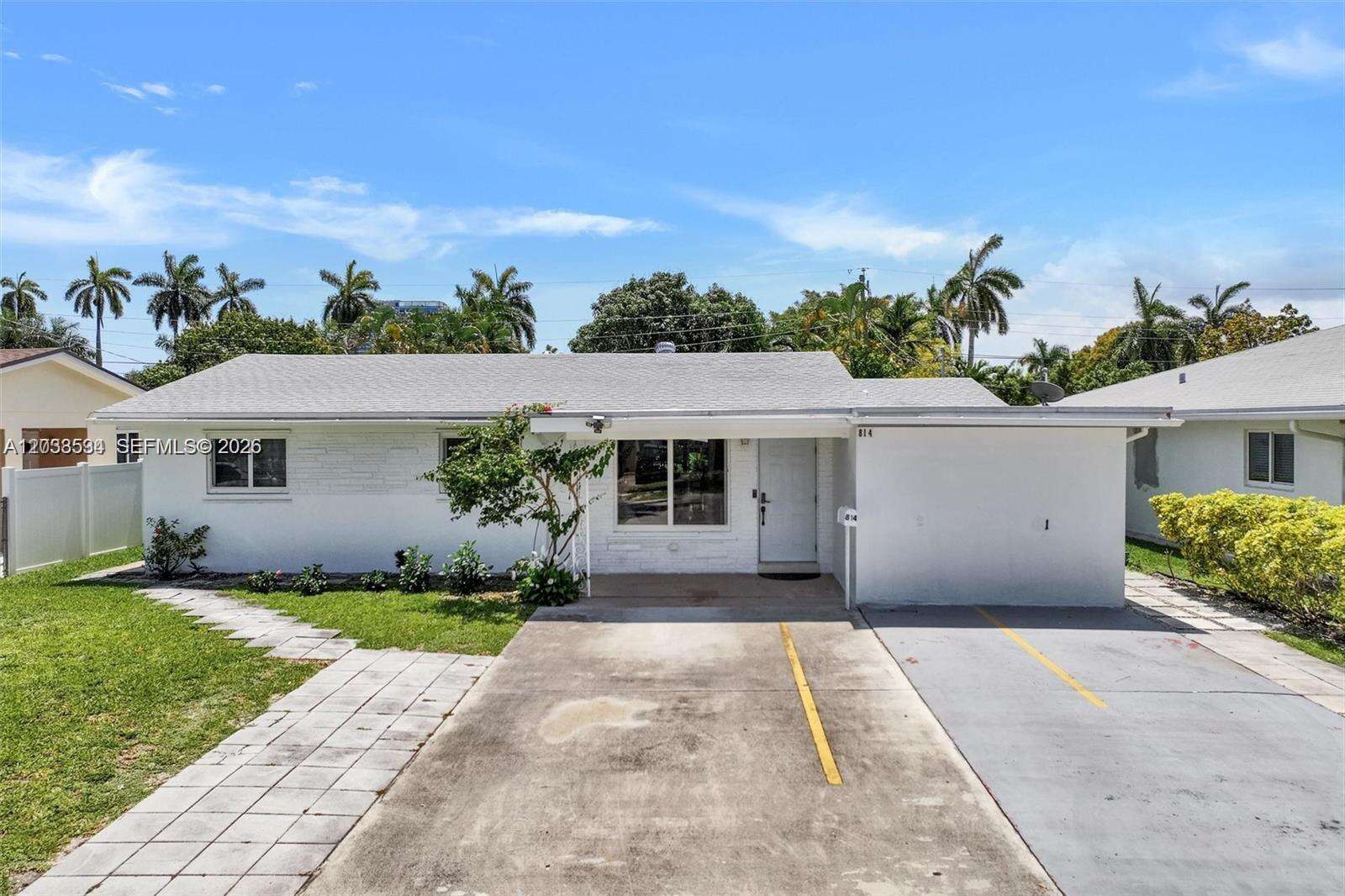 814 4th St, Hallandale Beach, FL 33009 - For Sale photo 3