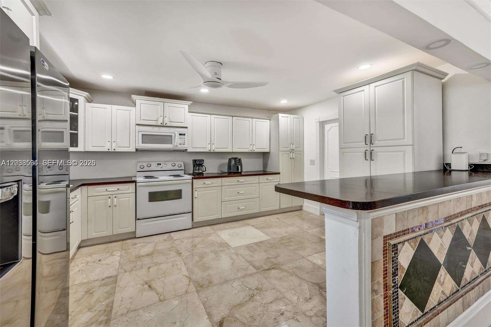 814 4th St, Hallandale Beach, FL 33009 - For Sale photo 26