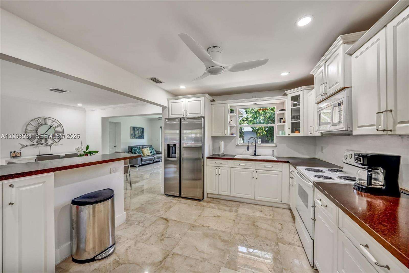814 4th St, Hallandale Beach, FL 33009 - For Sale photo 28