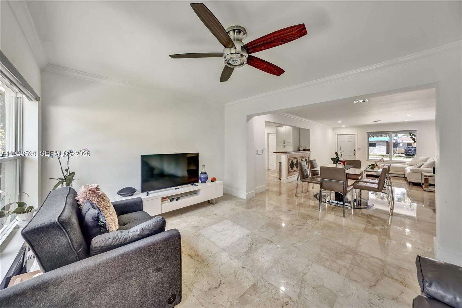814 4th St, Hallandale Beach, FL 33009 - For Sale photo 32