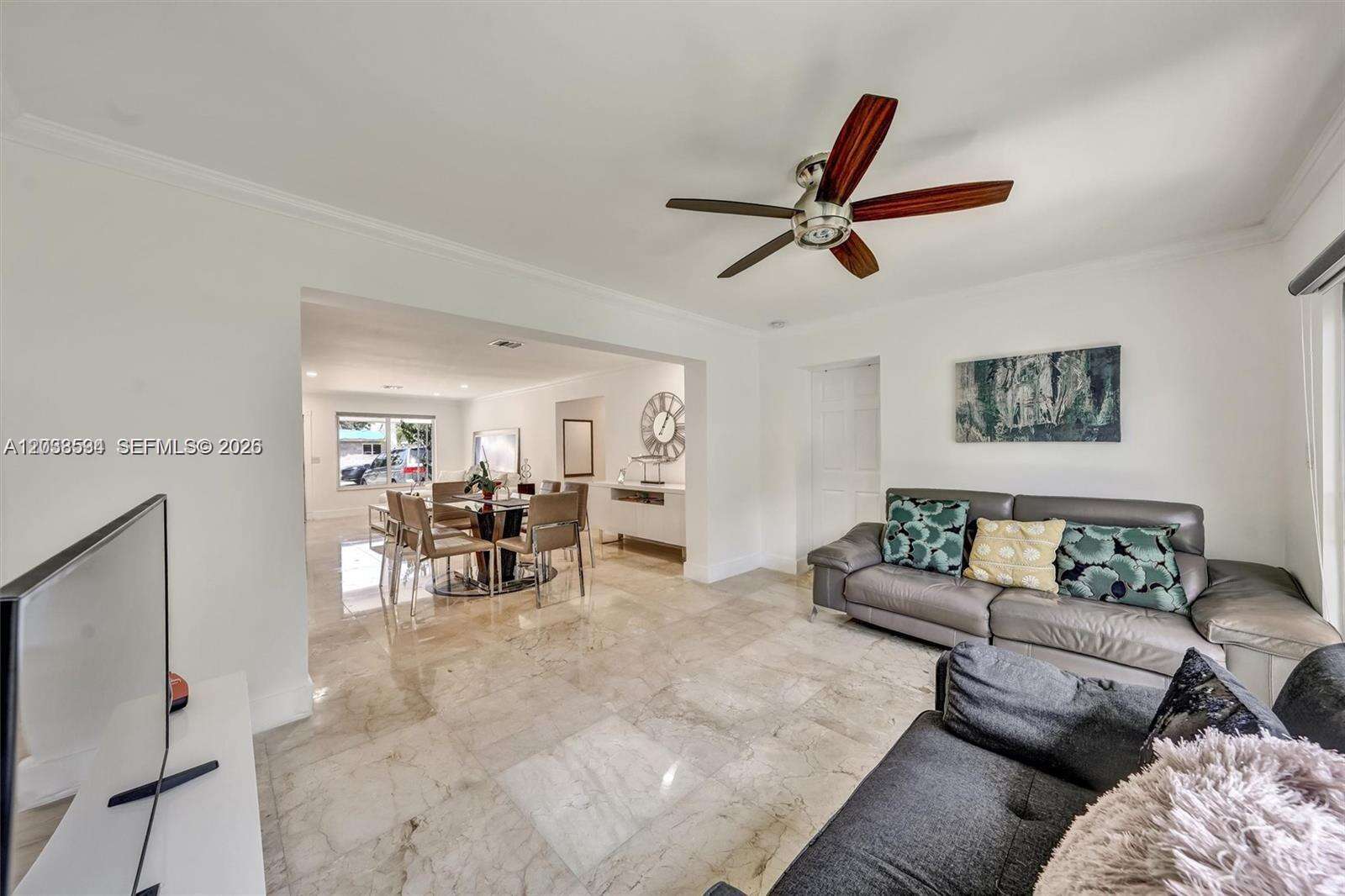 814 4th St, Hallandale Beach, FL 33009 - For Sale photo 33