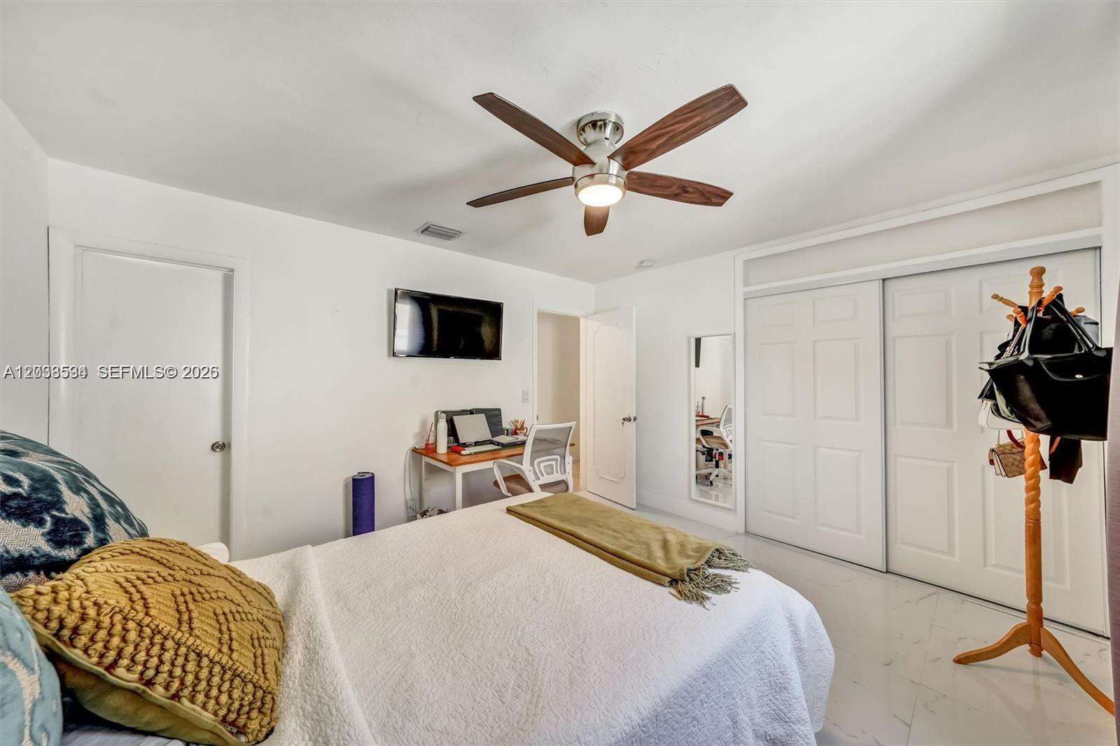 814 4th St, Hallandale Beach, FL 33009 - For Sale photo 37