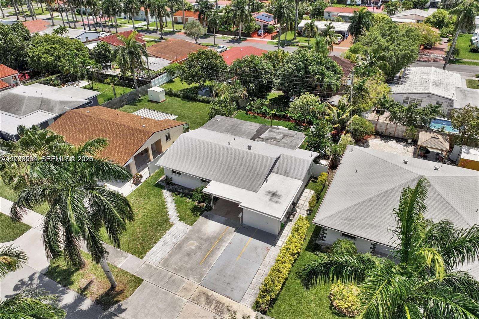 814 4th St, Hallandale Beach, FL 33009 - For Sale photo 5