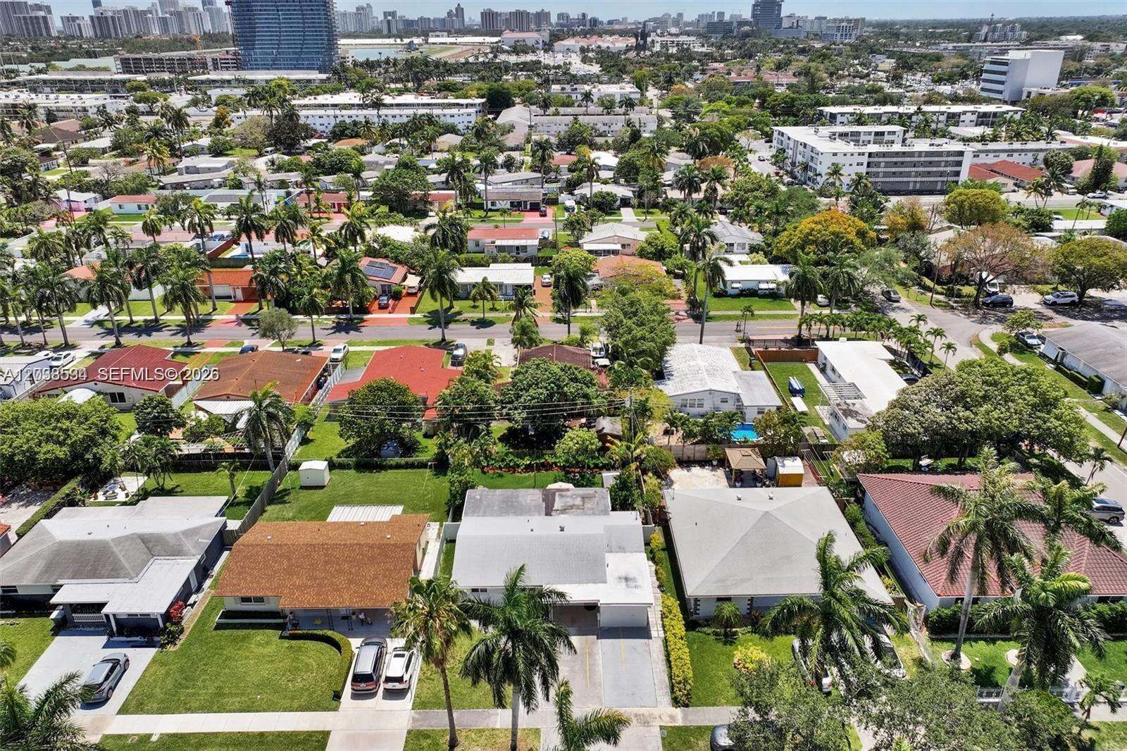 814 4th St, Hallandale Beach, FL 33009 - For Sale photo 9