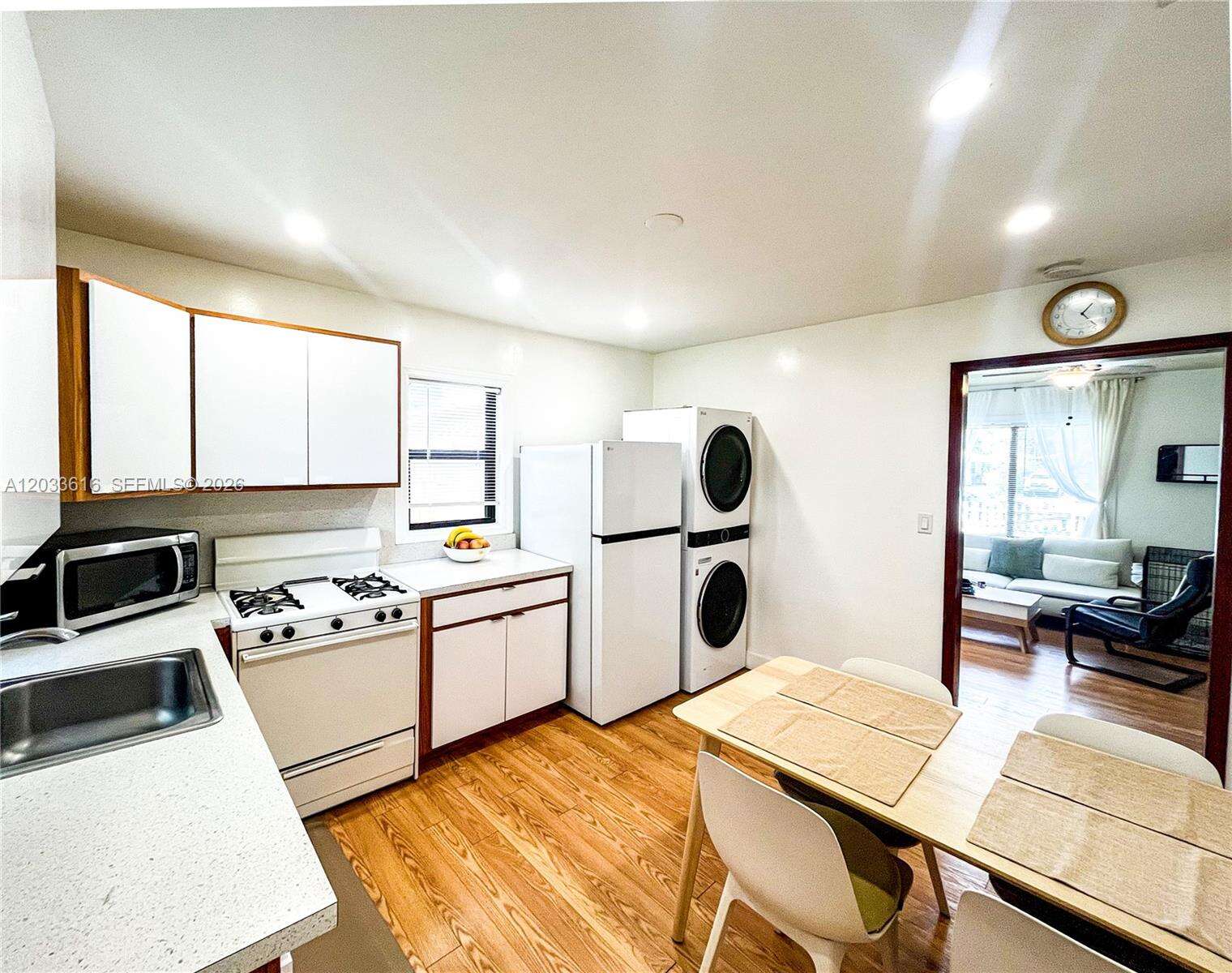 2330 Scott St, Hollywood, FL 33020 - For Sale photo 37