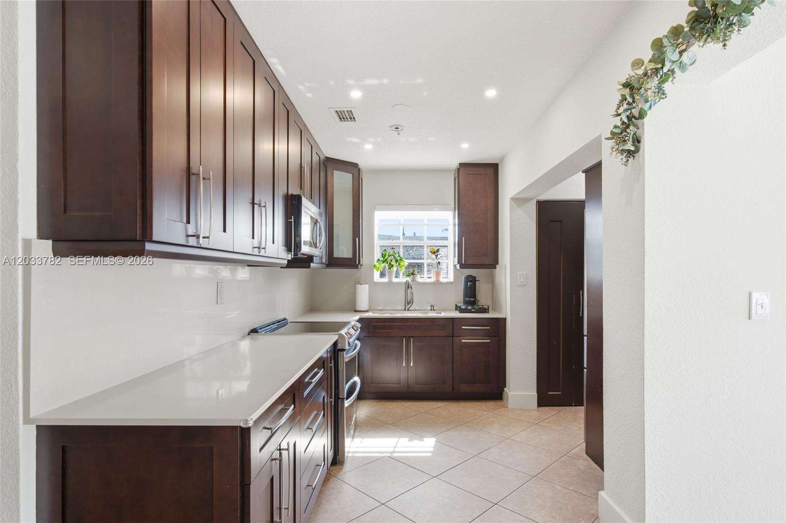 7151 14th St, Pembroke Pines, FL 33023 - For Sale photo 8
