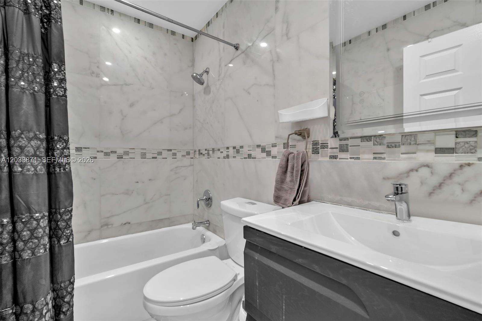 5080 34th Ter, Hollywood, FL 33312 - For Sale photo 17