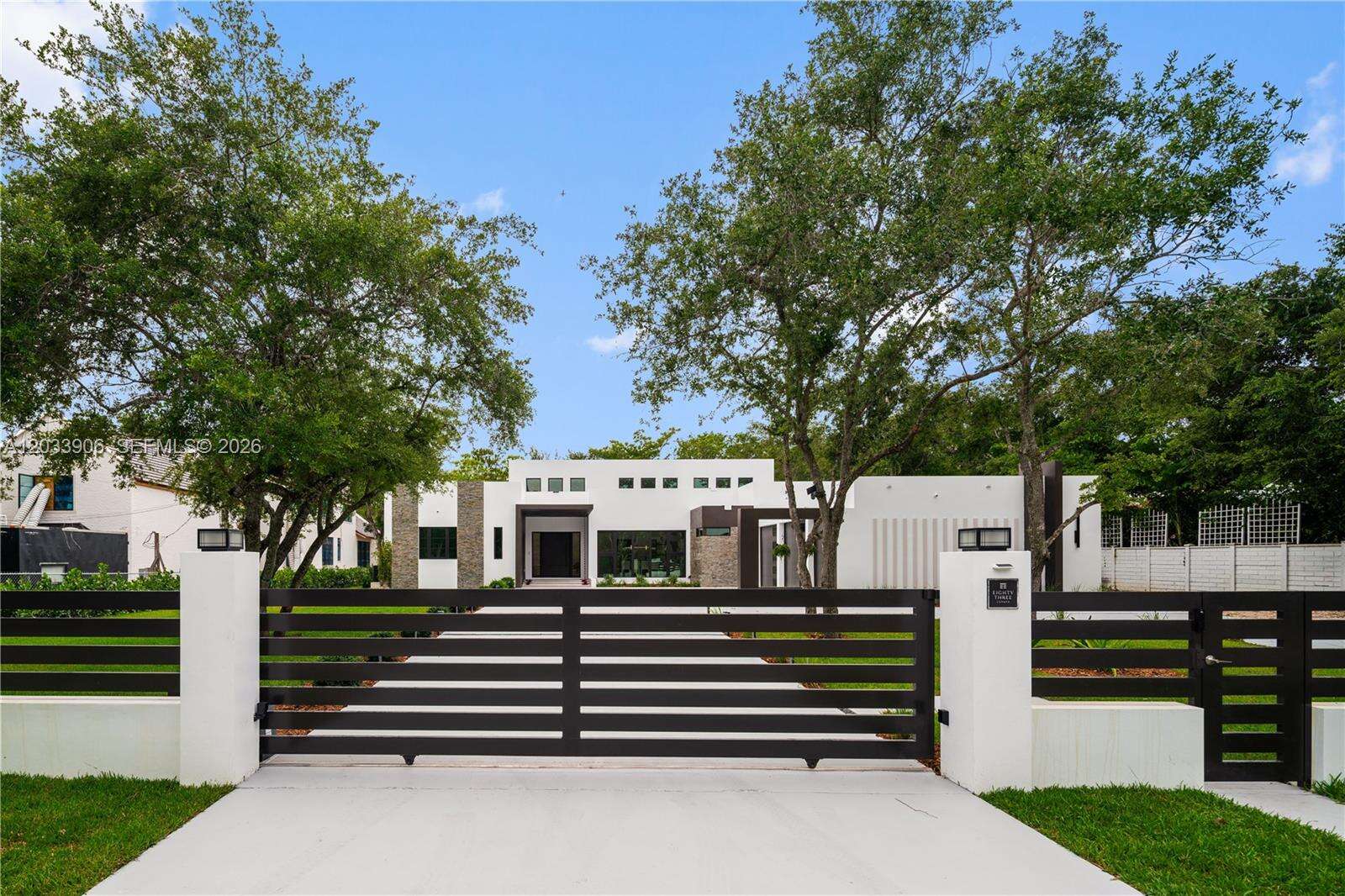 6200 83 Ave, Miami, FL 33143 - For Sale photo 4