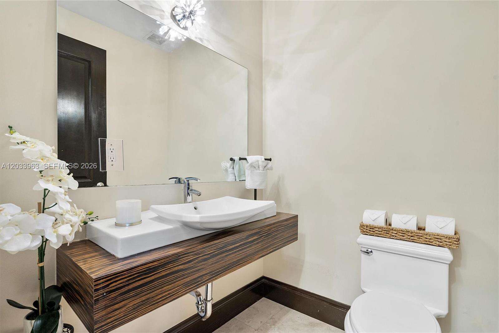 18825 Bay Rd, Sunny Isles Beach, FL 33160 - For Sale photo 18