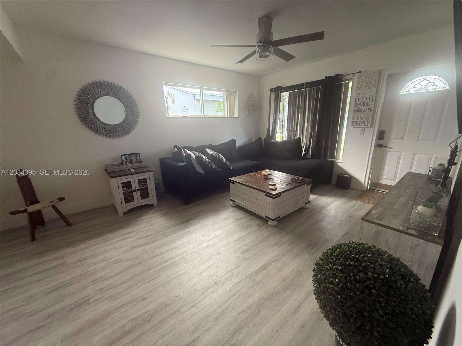 2538 Coolidge St, Hollywood, FL 33020 - For Sale photo 2