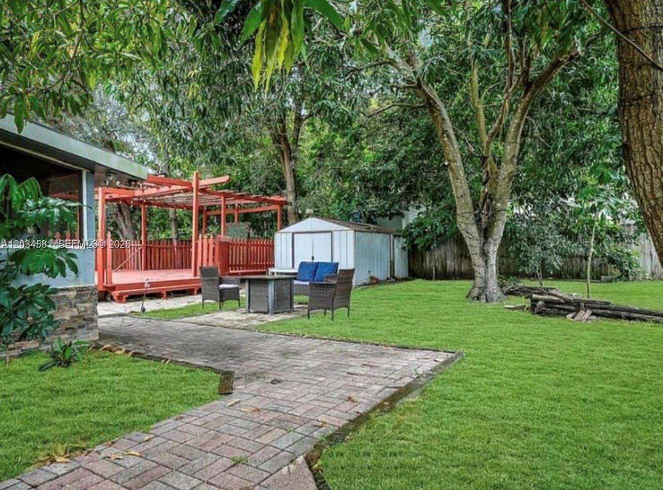 2735 Dewey St, Hollywood, FL 33020 - For Sale photo 3