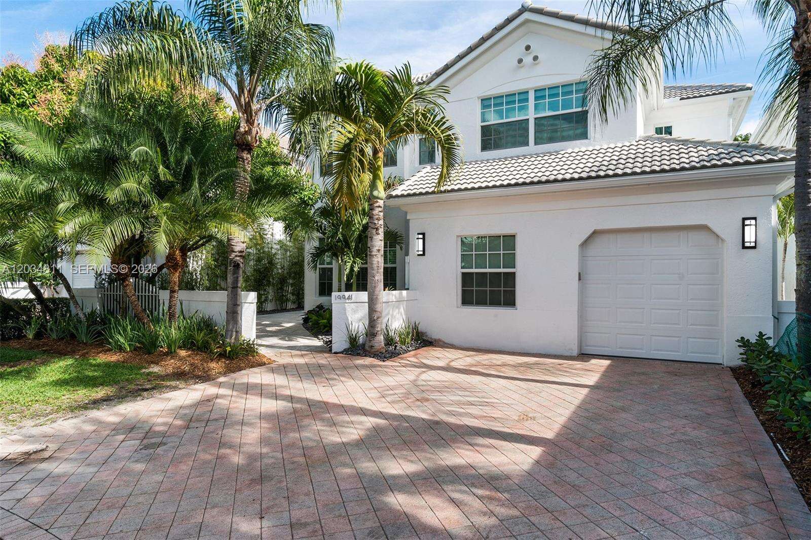 19941 36th Pl, Aventura, FL 33180 - For Sale photo 1