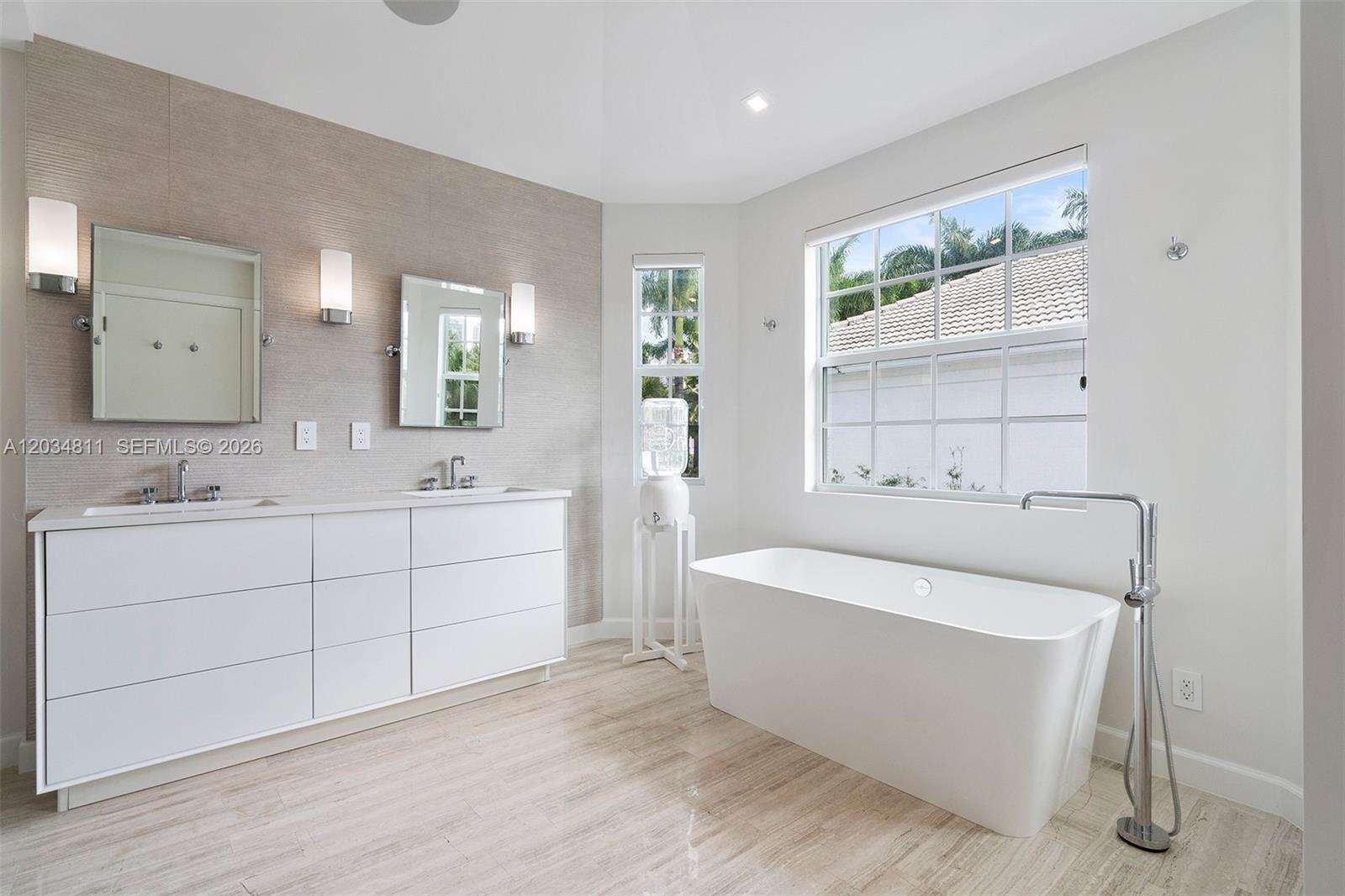 19941 36th Pl, Aventura, FL 33180 - For Sale photo 18