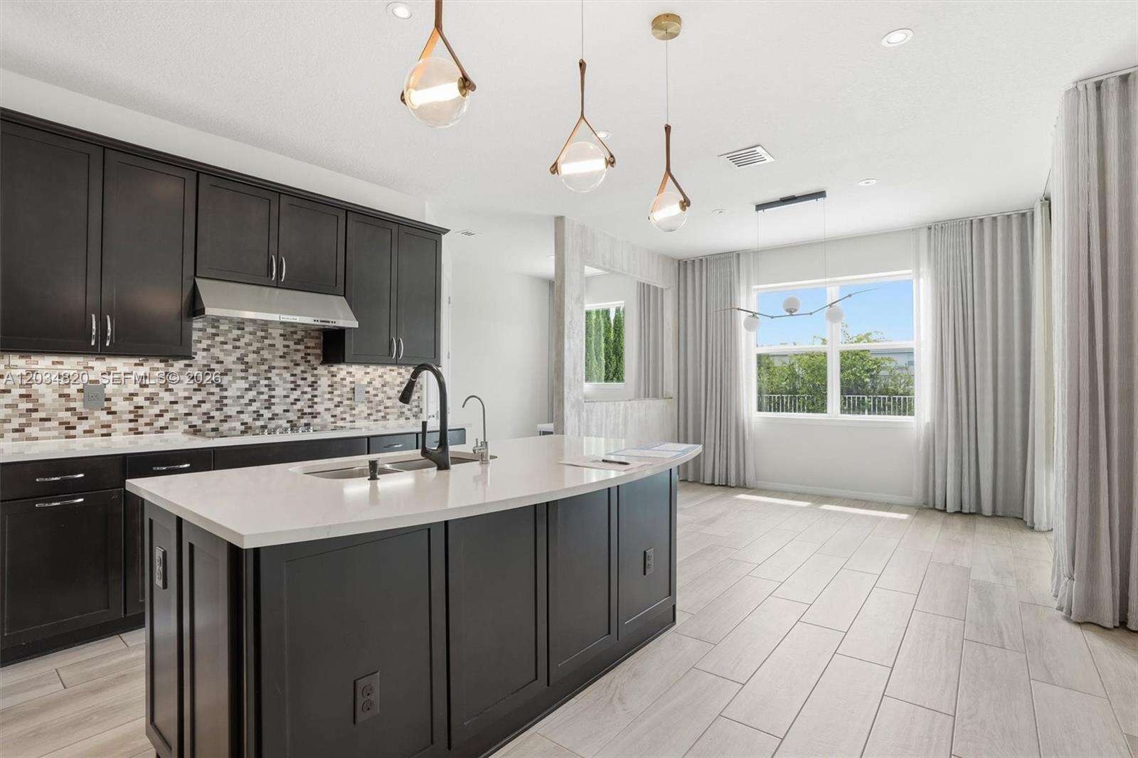 1512 Bursera Ter, Hollywood, FL 33021 - For Sale photo 13