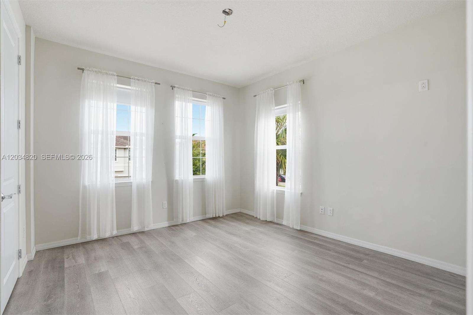 1512 Bursera Ter, Hollywood, FL 33021 - For Sale photo 28