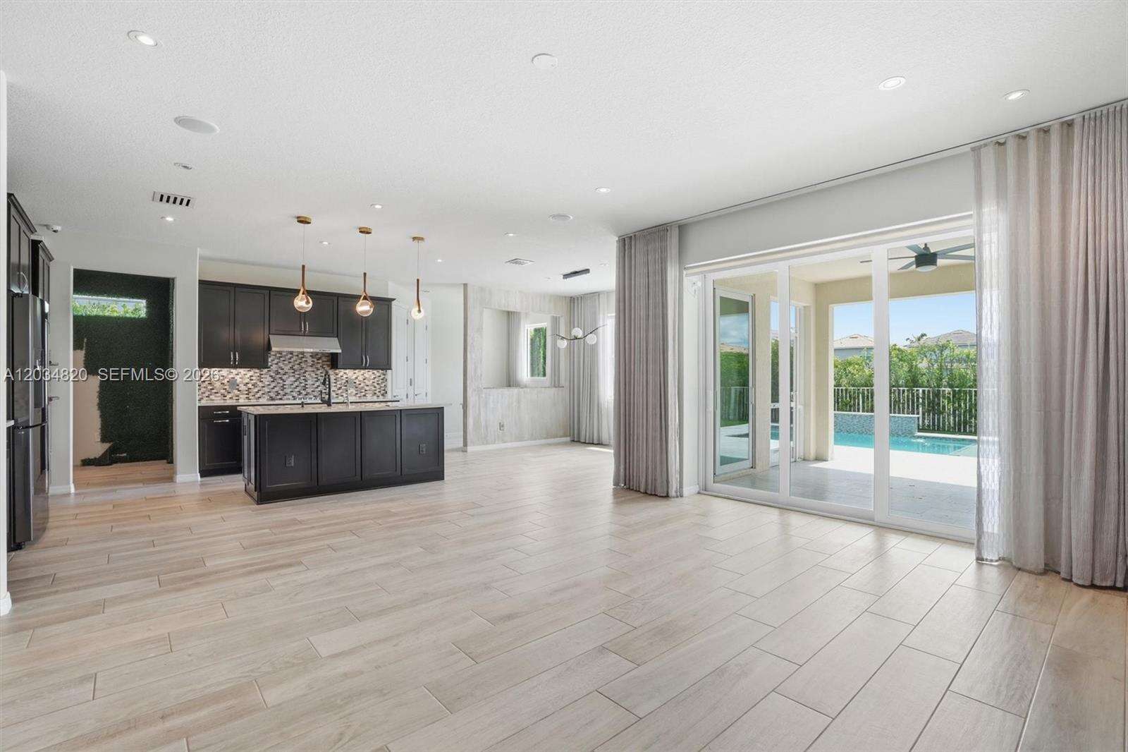 1512 Bursera Ter, Hollywood, FL 33021 - For Sale photo 7
