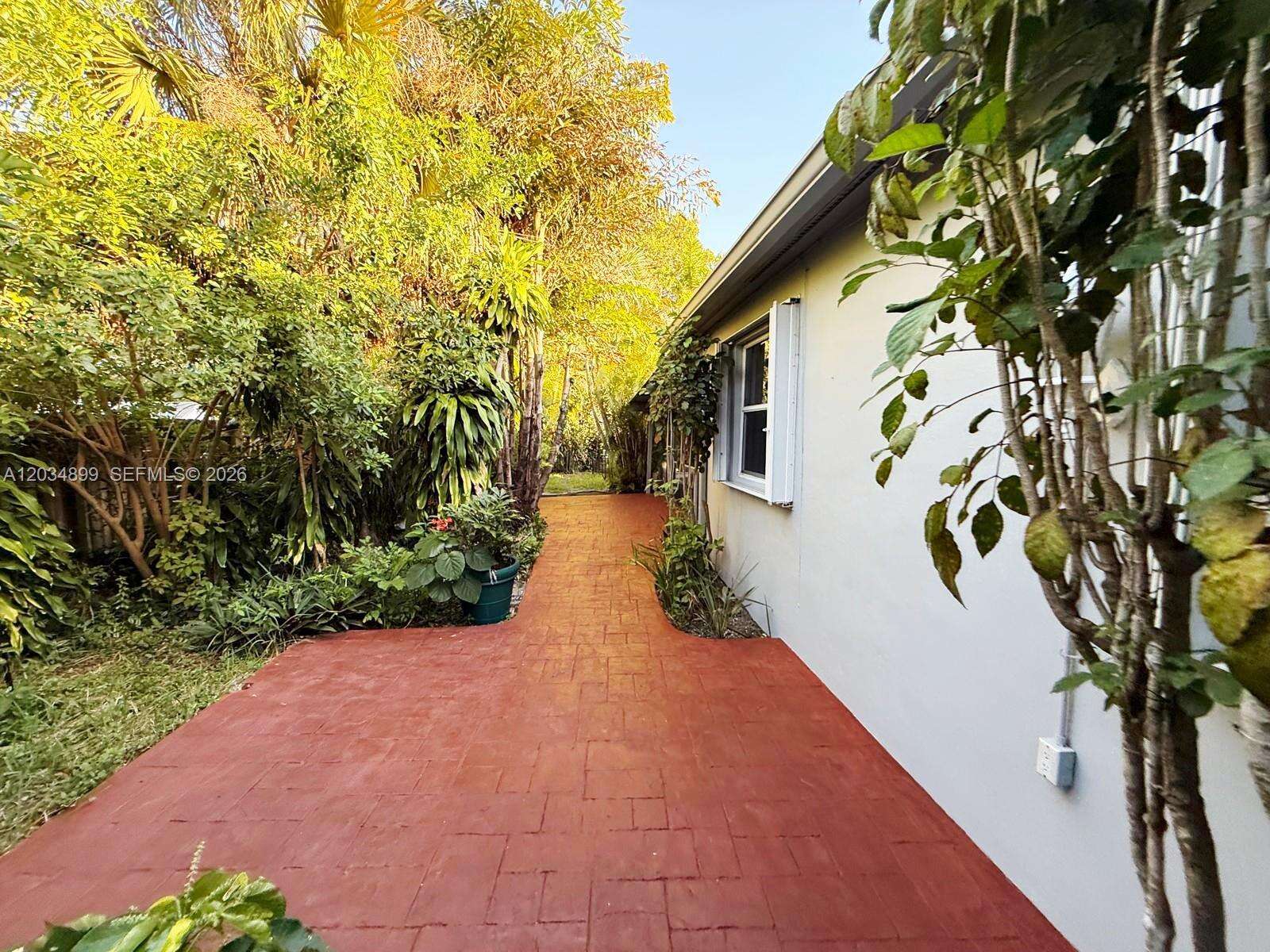 2630 Monroe St, Hollywood, FL 33020 - For Sale photo 45