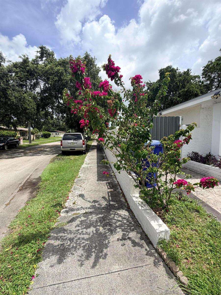 6645 Sheridan, Hollywood, FL 33024 - For Sale photo 11