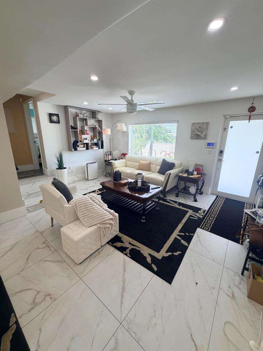 6645 Sheridan, Hollywood, FL 33024 - For Sale photo 13