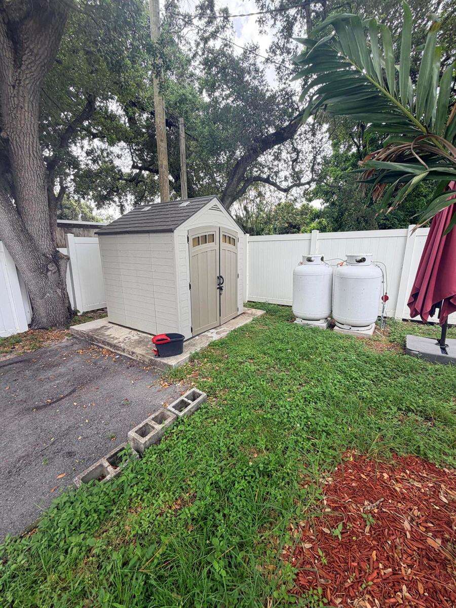 6645 Sheridan, Hollywood, FL 33024 - For Sale photo 17