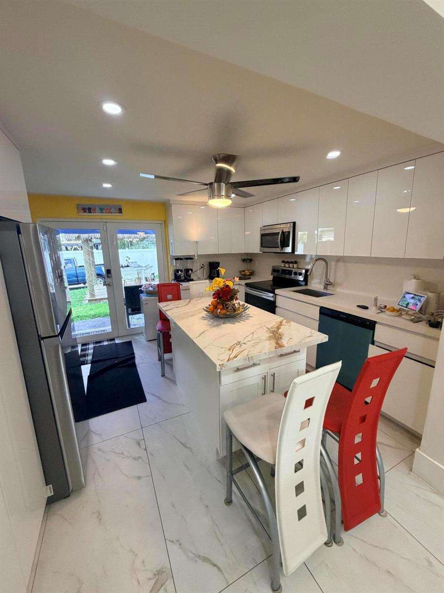 6645 Sheridan, Hollywood, FL 33024 - For Sale photo 7