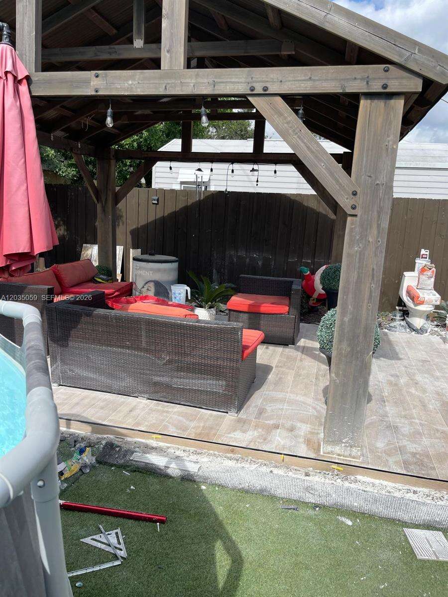 1220 71st Ter, Hollywood, FL 33024 - Pending Sale photo 15