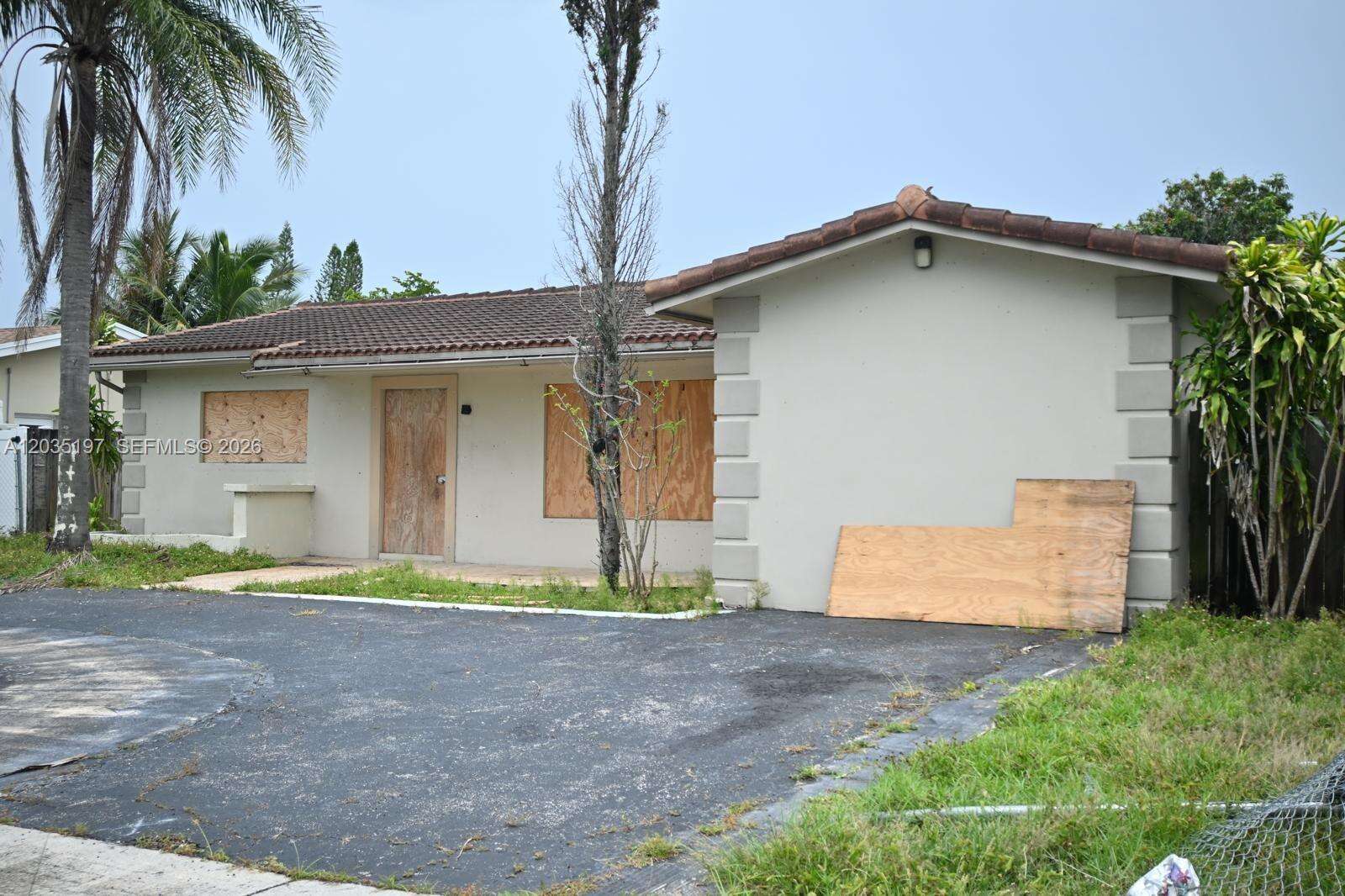 Hollywood, FL 33021 - For Sale photo 2