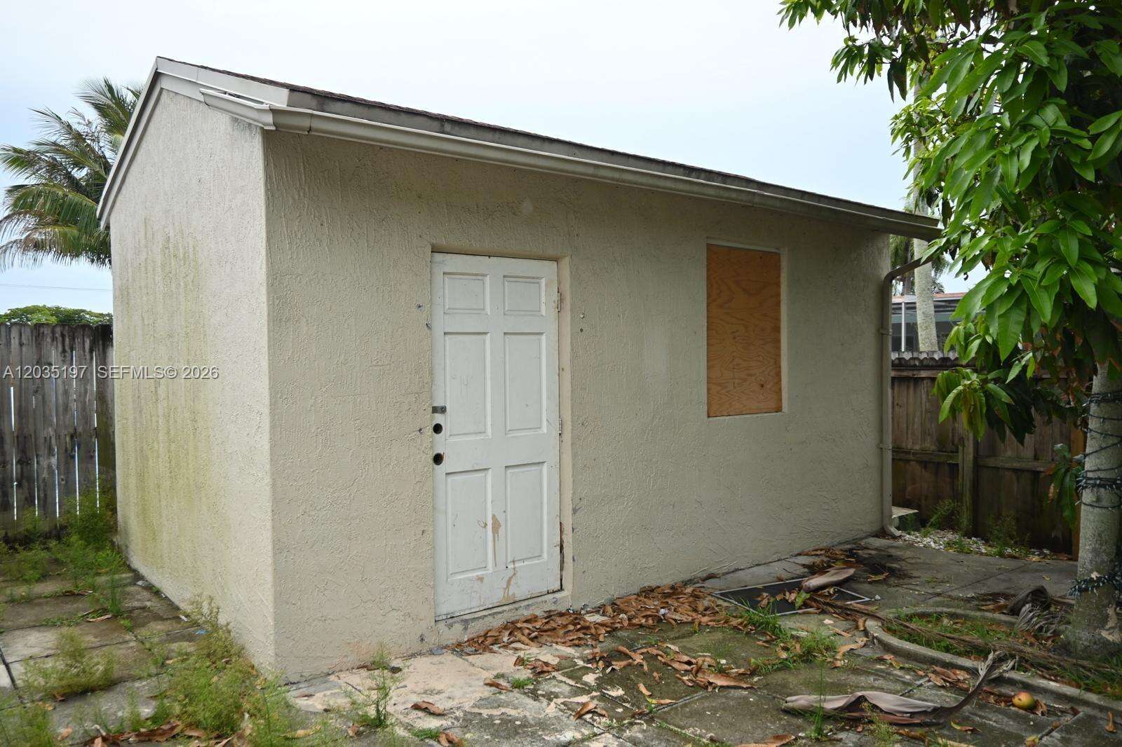 Hollywood, FL 33021 - For Sale photo 5