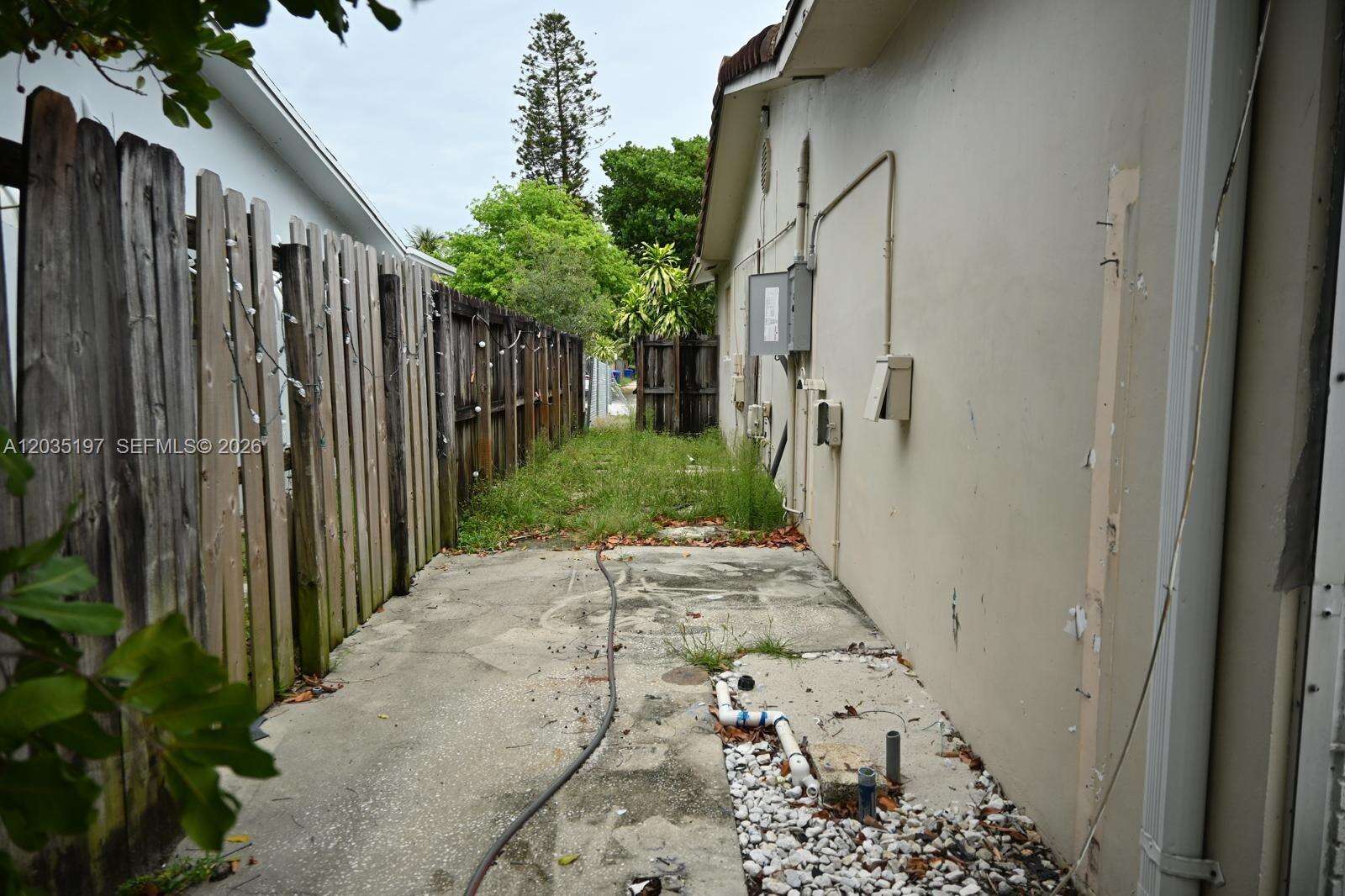Hollywood, FL 33021 - For Sale photo 6
