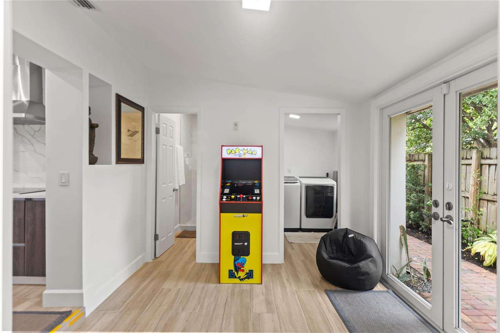 1736 18th, Fort Lauderdale, FL 33305 - For Sale photo 40