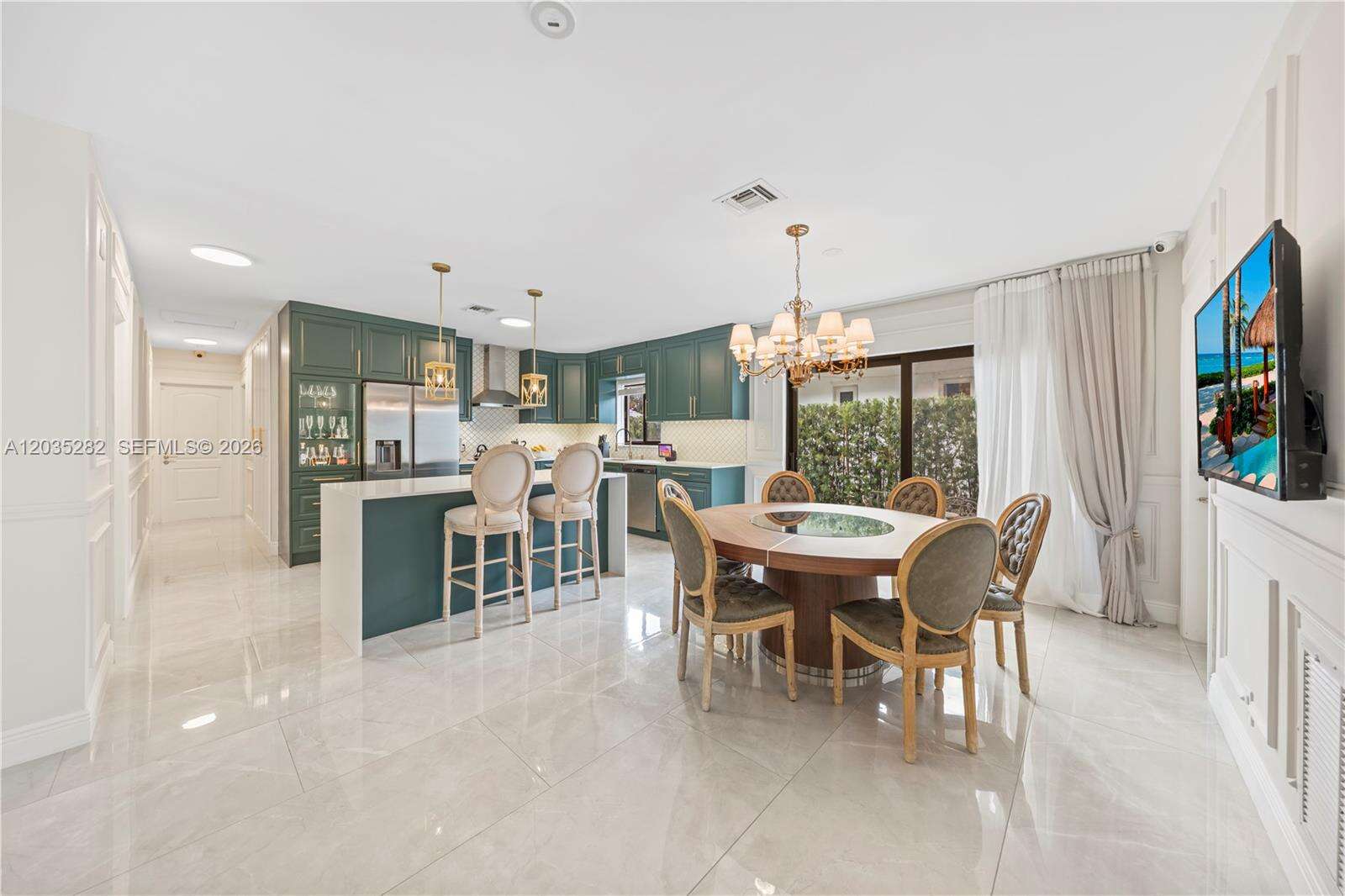 1302 Fillmore St, Hollywood, FL 33019 - For Sale photo 2
