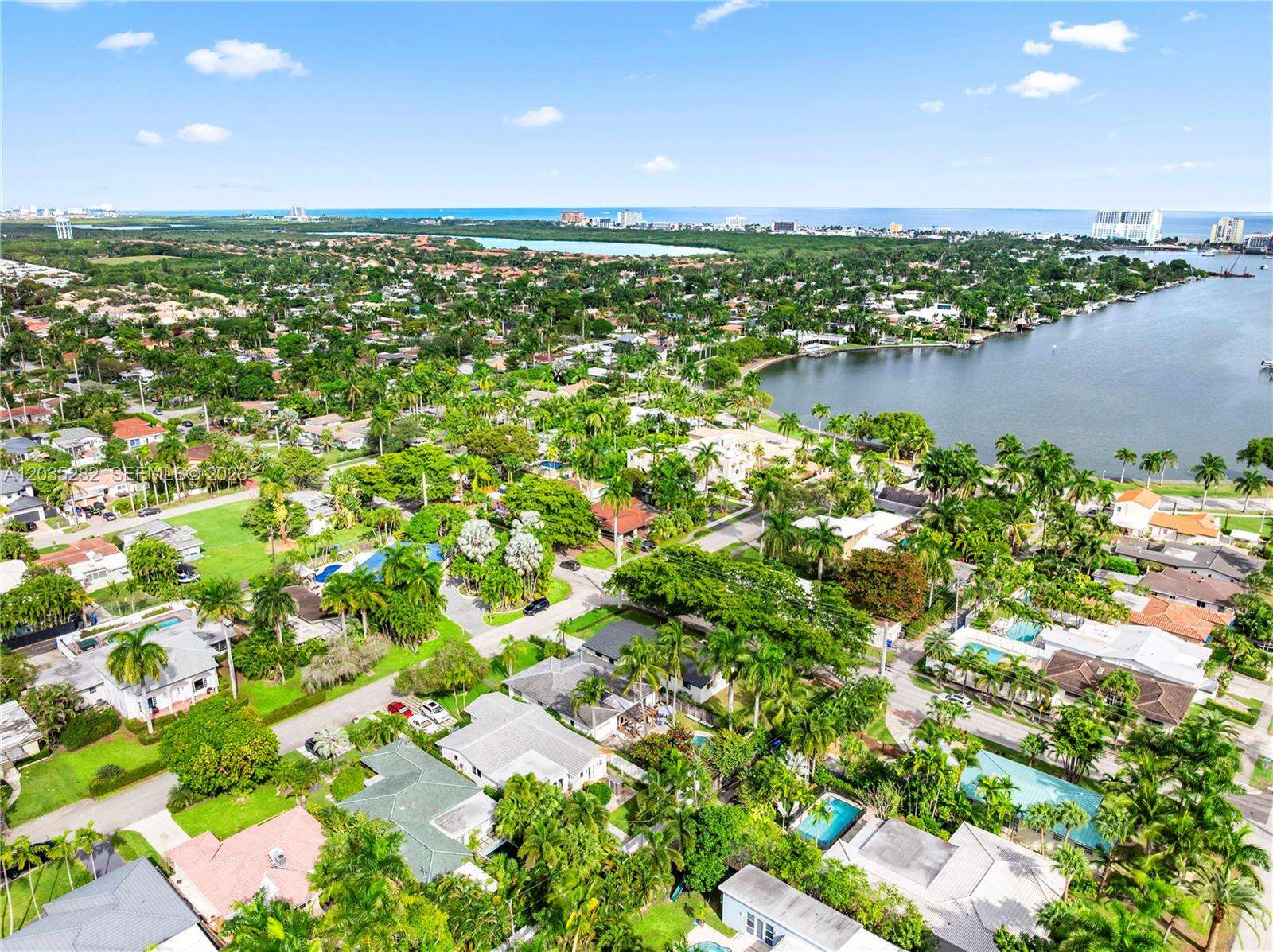 1302 Fillmore St, Hollywood, FL 33019 - For Sale photo 22