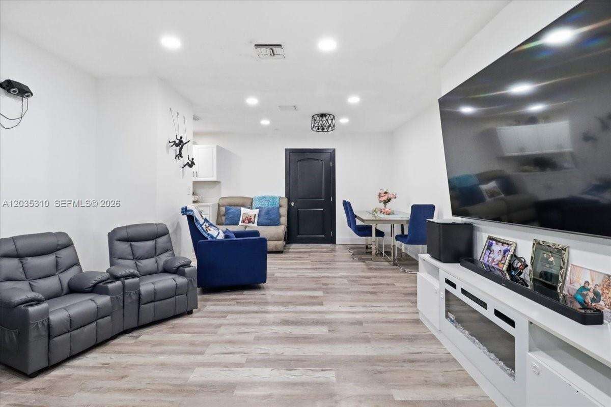 7551 Polk St, Hollywood, FL 33024 - For Sale photo 12