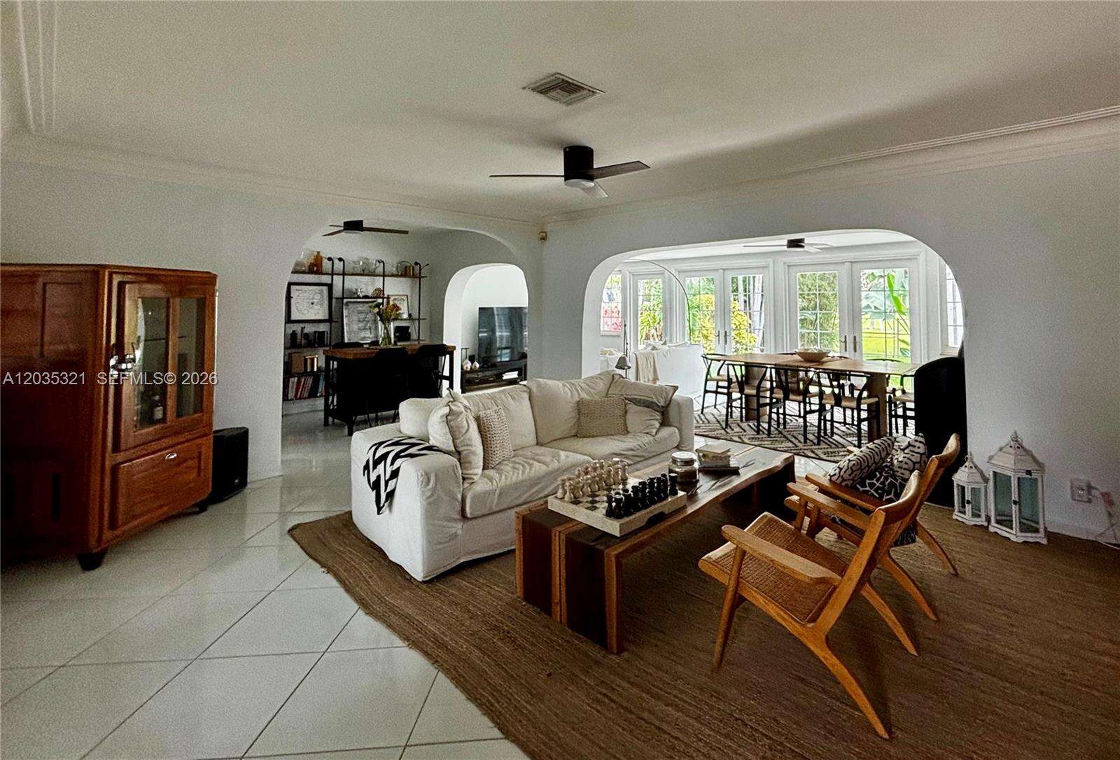 745 Shore Dr, Miami Beach, FL 33141 - For Sale photo 2