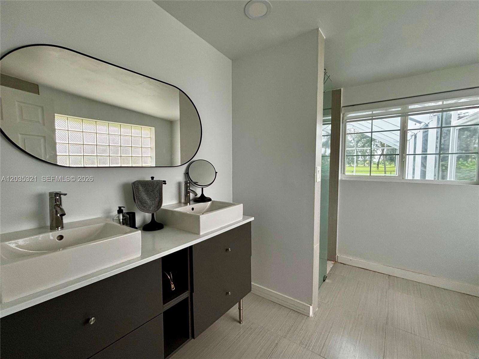 745 Shore Dr, Miami Beach, FL 33141 - For Sale photo 17