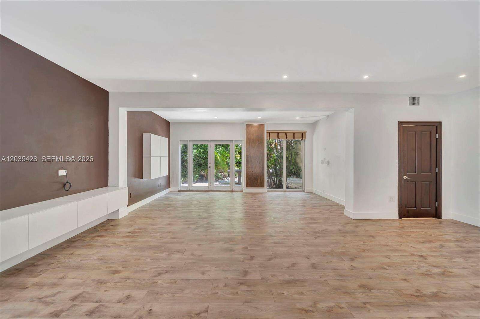 111 Hibiscus Dr, Miami Beach, FL 33139 - For Sale photo 12