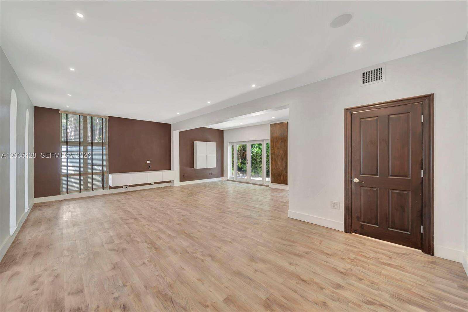 111 Hibiscus Dr, Miami Beach, FL 33139 - For Sale photo 10
