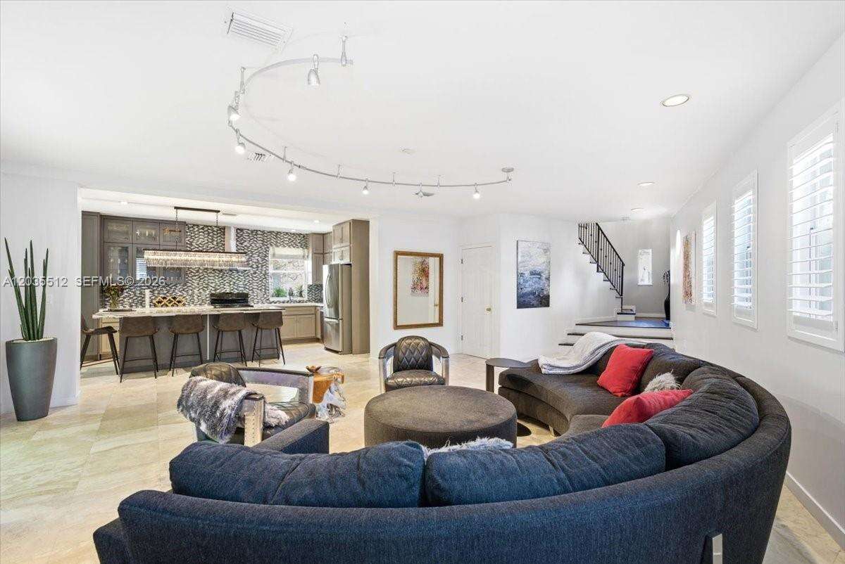 2917 Jackson Ave, Miami, FL 33133 - For Sale photo 2