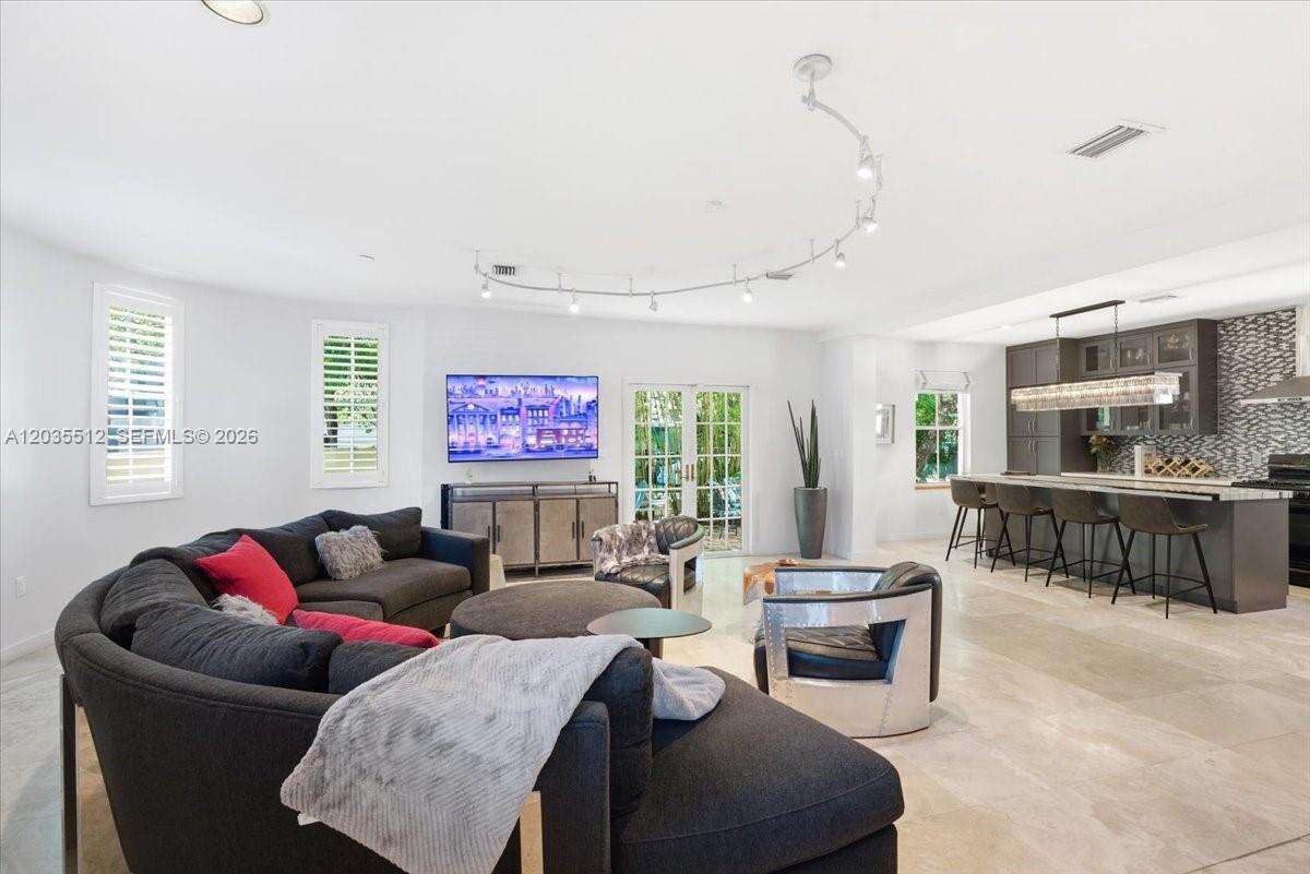 2917 Jackson Ave, Miami, FL 33133 - For Sale photo 7