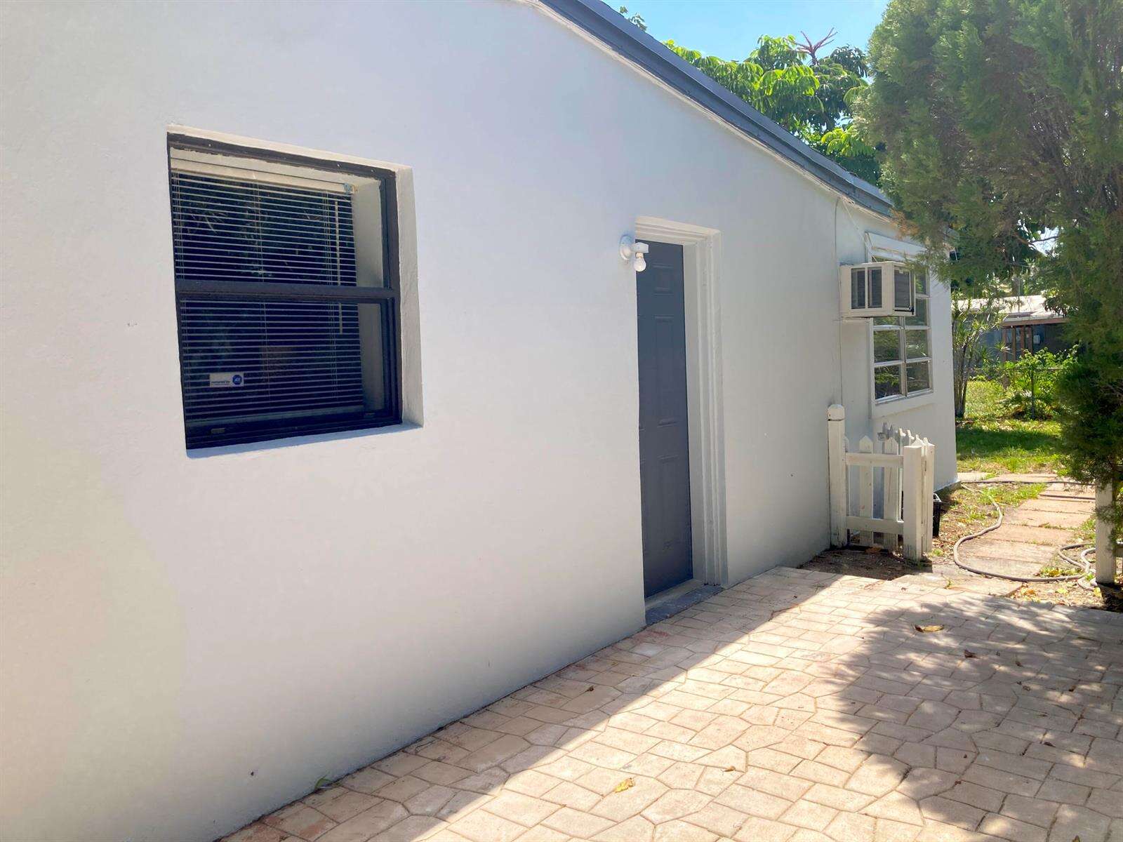 3630 46th, West Park, FL 33023 - For Sale photo 3